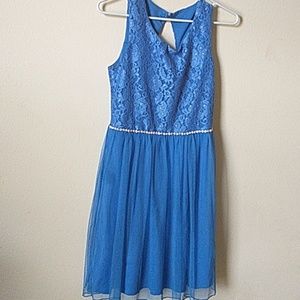 Girls dress size 16